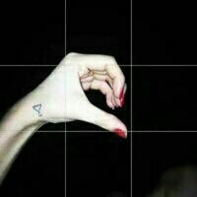 16张清新好看的女生手控QQ头像，画面清晰质感拉满