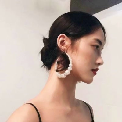 36张高清原宿风QQ女生头像 时尚感拉满的潮流头像合集