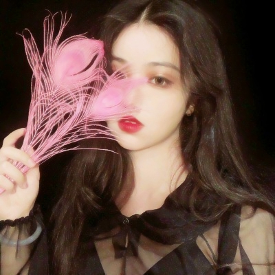 35张最新韩系风格女生QQ头像 高清个性又潮流