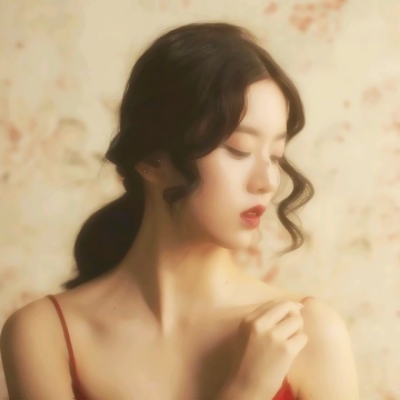 11张高清好看的潮流女生微信头像合集