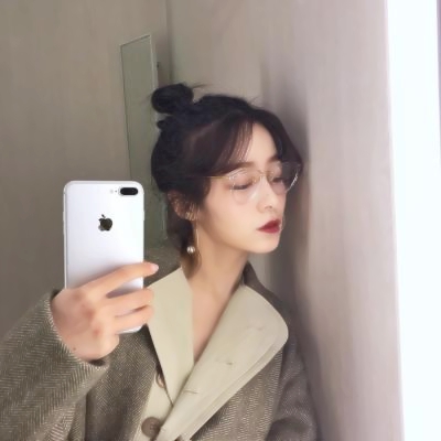 戴眼镜头像女生高清合集 21张唯美氛围感头像直接存