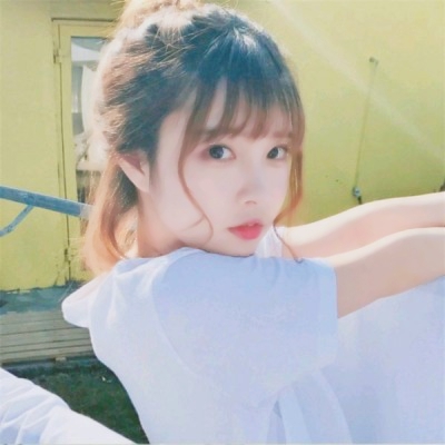 27张高清自然风清纯美女头像 适合当头像的氛围感女生头像