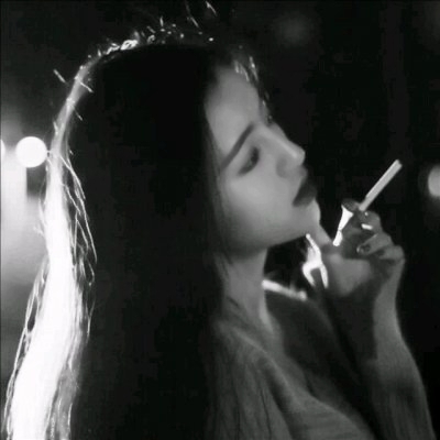 36张高清伤感黑白女生QQ头像 氛围感拉满