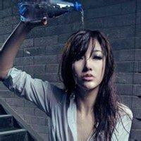 47款抽烟喝酒的伤感女生头像合集