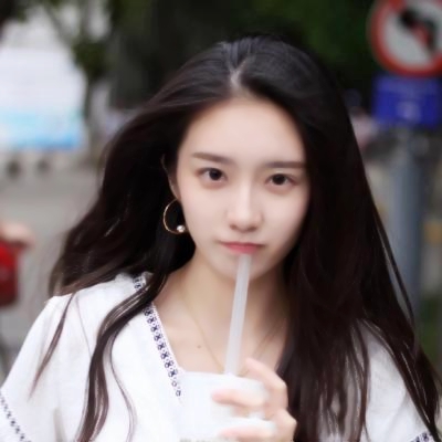 21张清新脱俗女生头像合集 简单干净又好看的网红款头像