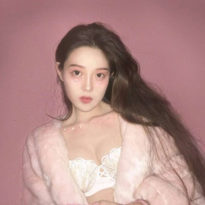 17张高清女王范性感潮流女头像 氛围感拉满
