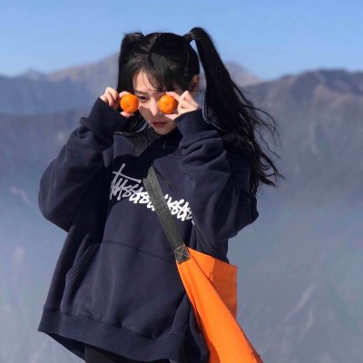 11张清爽感拉满的清新时尚女生头像 高清又好看