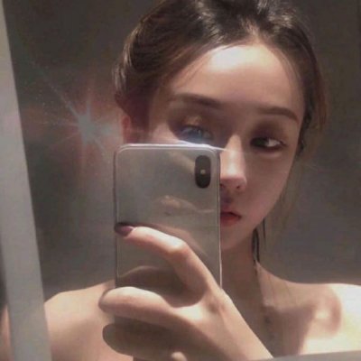 28张氛围感拉满！气质独特的高清女生头像合集