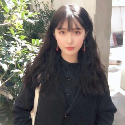 32张干净清新的气质女生头像 高清耐看又脱俗