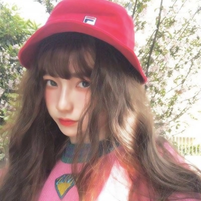 15张高清好看的森系文艺女生微信头像，清新感拉满