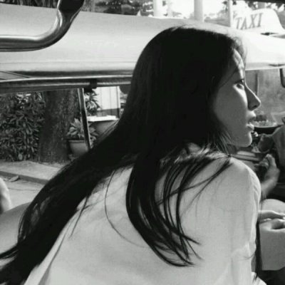 16张高清黑白气质女生头像 氛围感拉满的精选头像合集