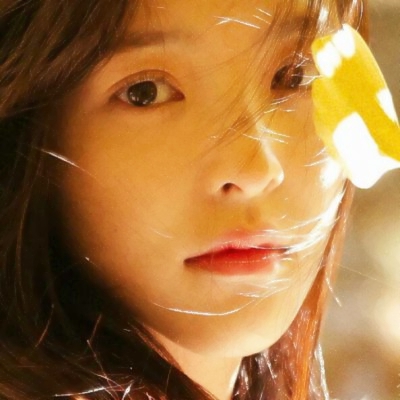 秋日氛围感女生头像来啦！10张高清唯美的秋天意境美女头像合集