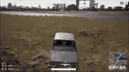 吃鸡玩家的神操作，看起来像在拍好莱坞大片