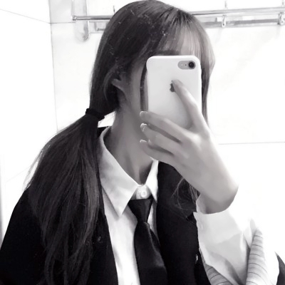 双人闺蜜头像来啦！用手机挡脸的高清可爱款共32张