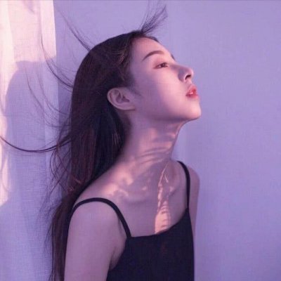 32张高清好看的女生背影侧脸头像合集