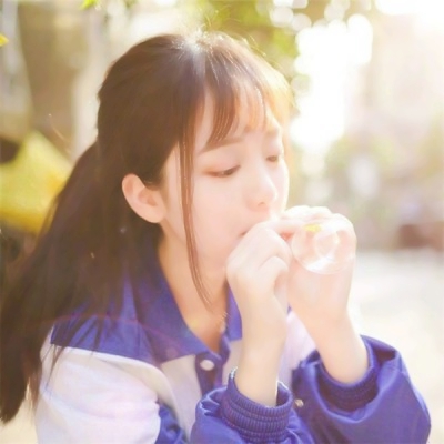 27张高清自然风清纯美女头像 适合当头像的氛围感女生头像