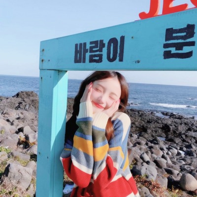 4张一套的闺蜜头像合集 高清无水印共36组