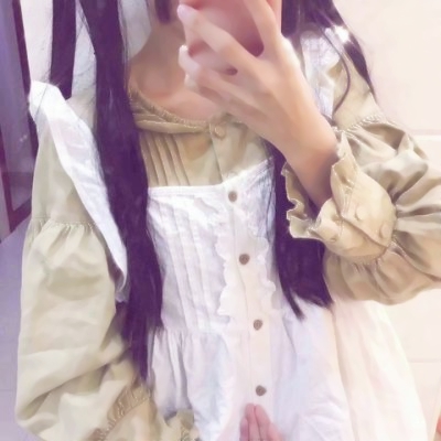 18张高清二人部位闺蜜头像 一人一张好看款