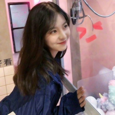 31张高清超时尚女神头像 氛围感拉满的女生头像合集