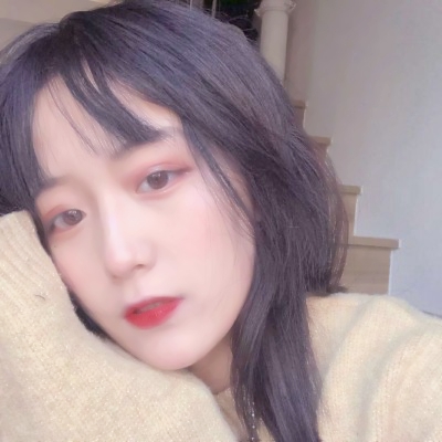 不想用烂大街款？26张有格调的女生微信头像来了