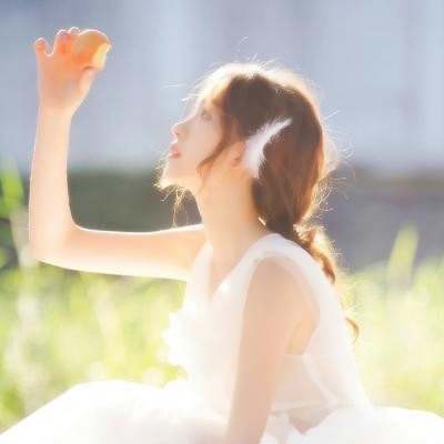 女生侧脸头像合集 36张高清气质款头像分享