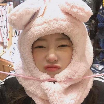 24张高清可爱萌系真人女生头像合集