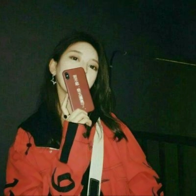 霸气超丧又酷！36张高清真人女生头像合集