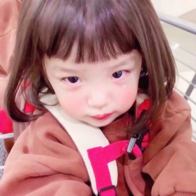 34张可爱萌娃闺蜜头像 一人一张高清无水印