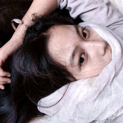 伤感女头高清，34张好看的伤感颓废女生头像精选
