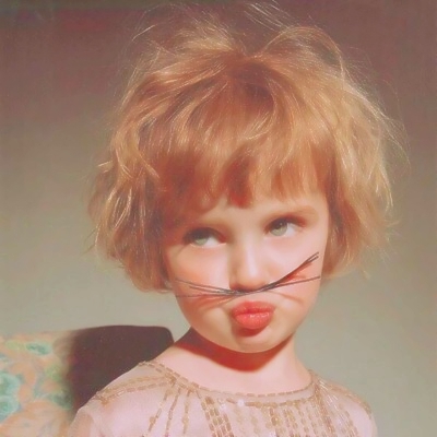 14张高清好看的欧美风女生头像合集