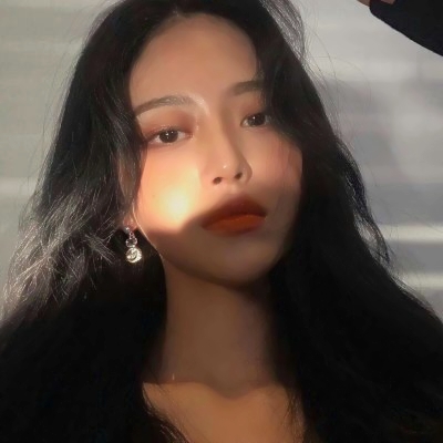 16张高清气质御姐女头像 最新好看的御姐风女生头像