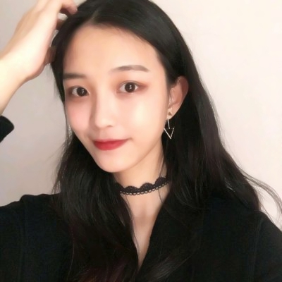 24张高清伤感女生真人头像 当下流行的氛围感头像合集