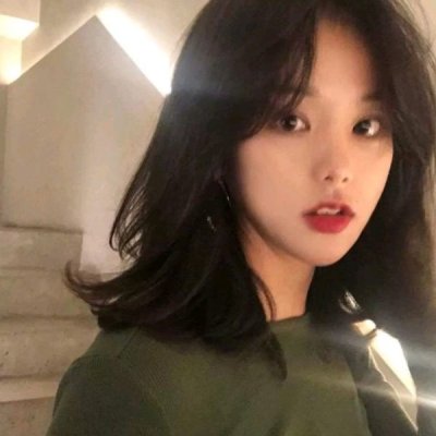 29张高清超拽时尚霸气女生头像 氛围感拉满