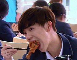 鹿晗：兼具吃货属性与颜值的双料担当