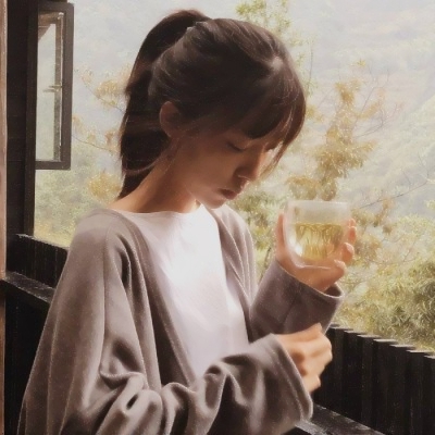 36张氛围感拉满的清纯唯美女生微信头像