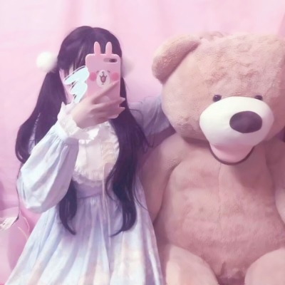 16张可爱手机控女生头像 高清又好看