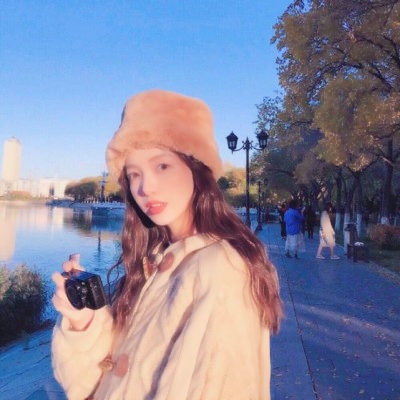 20张高清优雅气质美女头像 适合当微信头像的好看图片