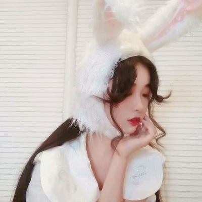 24张高清三人闺蜜唯美头像合集 适合女生用的闺蜜三人组头像