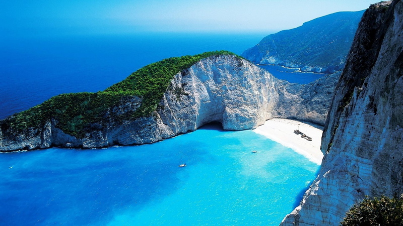 希腊沉船湾动漫风海景壁纸