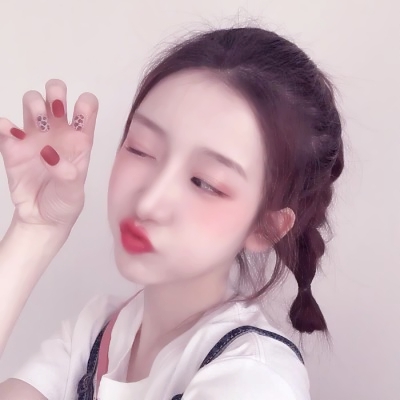 20张高清优雅气质美女头像 适合当微信头像的好看图片