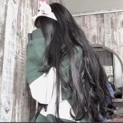 34张高清好看的社会霸气女生微信头像