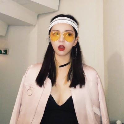 31张高清霸气小姐姐头像 新款好看的女生头像合集