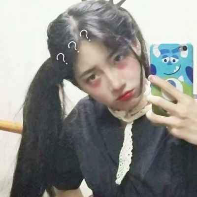 31张无水印搞怪女生头像！高清可爱又潮流