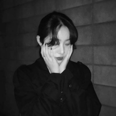 31张超有范！女生霸气冷酷风微信头像合集