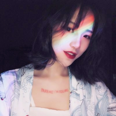 17张高清时尚好看的女生头像合集