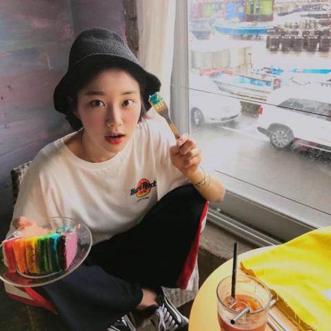 24张高清可爱真人女生头像 可以直接下载用啦