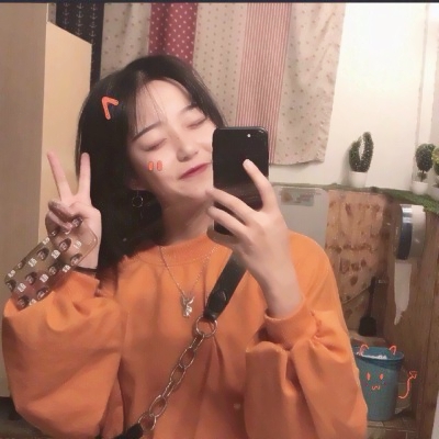 31张无水印搞怪女生头像！高清可爱又潮流