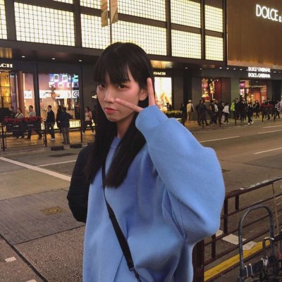11张清爽感拉满的清新时尚女生头像 高清又好看