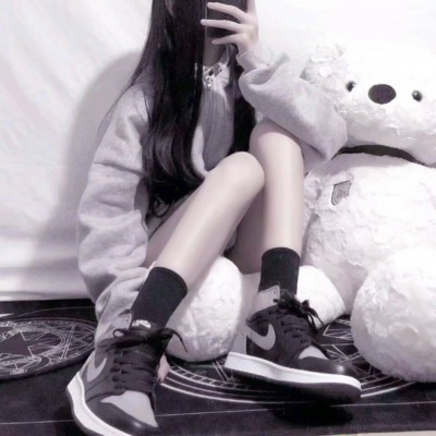 女生下半身部位头像 28张高清好看的图集