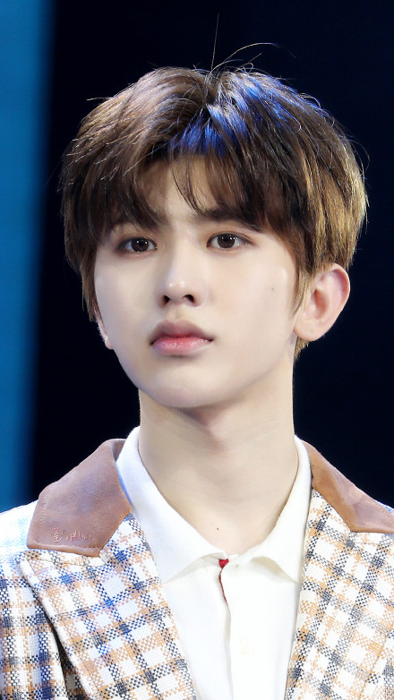 蔡徐坤专属壁纸合集来了